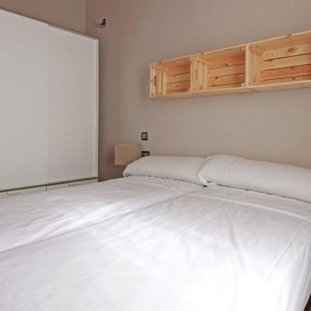 Bebarceloner Sants Apartments - 2 Bedrooms Exterior photo