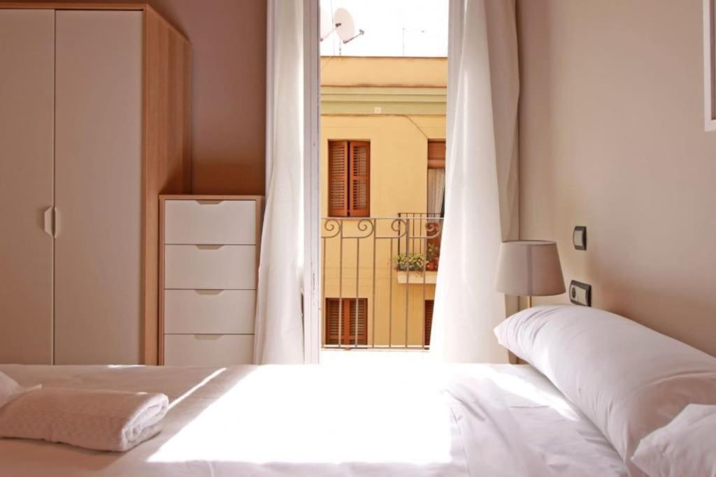 Bebarceloner Sants Apartments - 2 Bedrooms Exterior photo